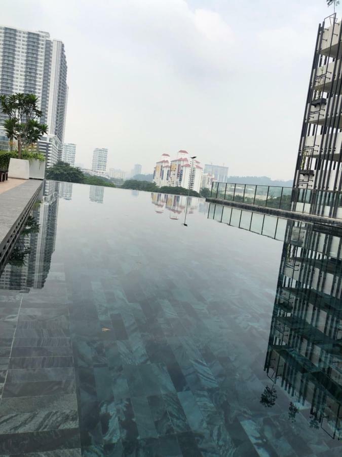 Vivo Suites By Subhome Kuala Lumpur Extérieur photo
