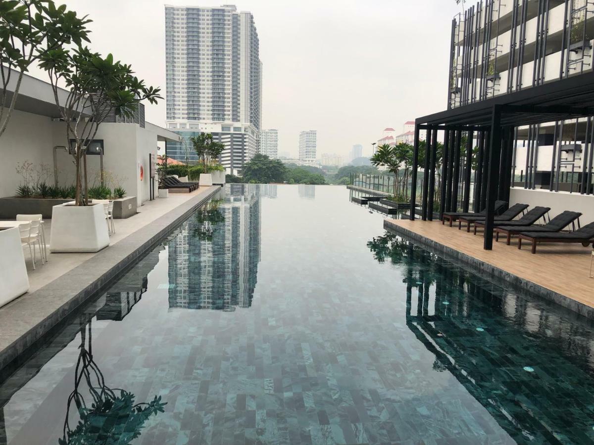 Vivo Suites By Subhome Kuala Lumpur Extérieur photo